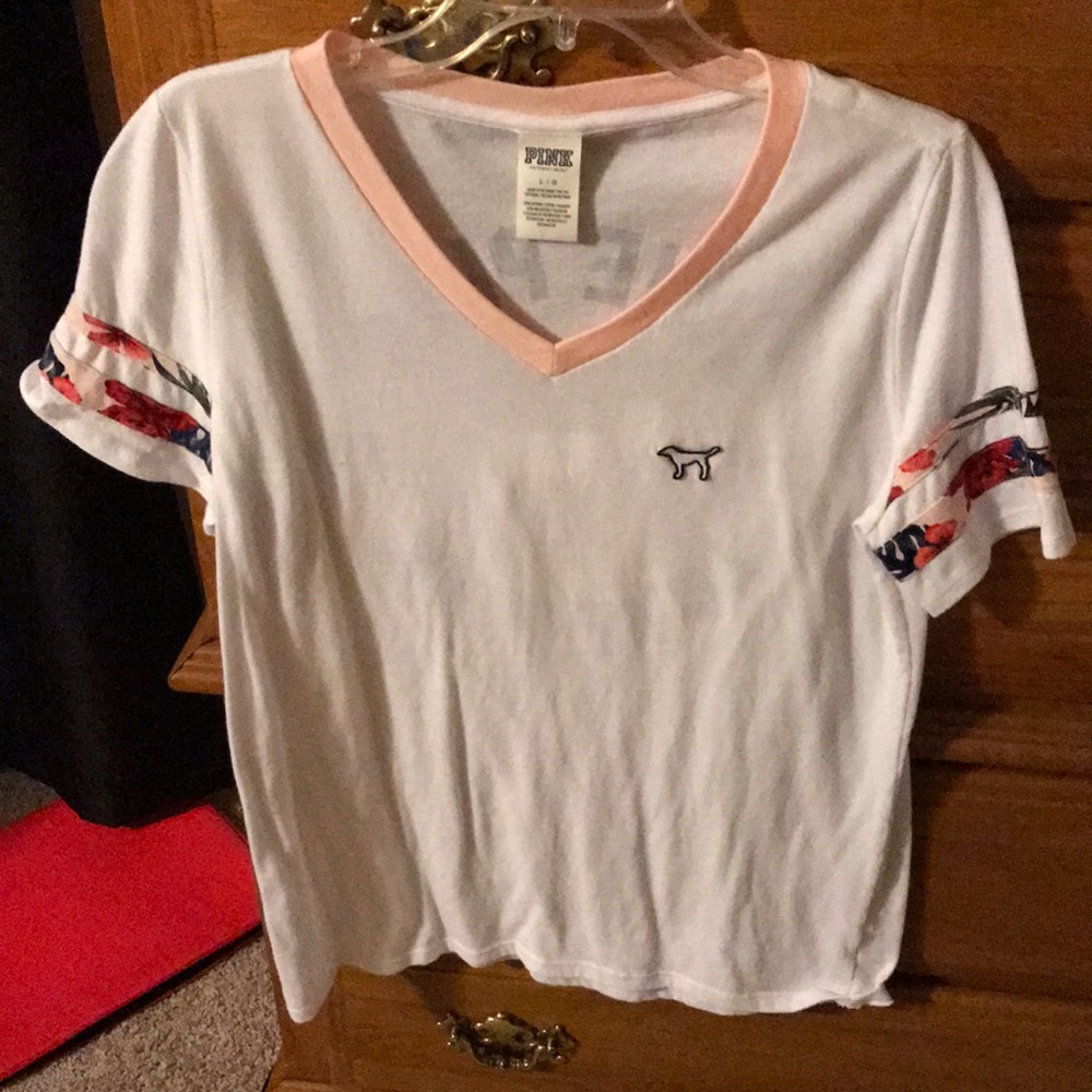 Pink/VS T-shirt